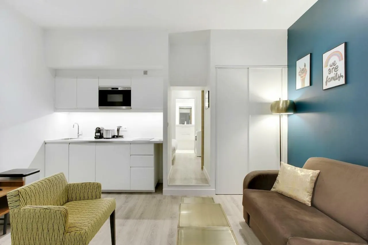 Pick A Flat'S Apartment In Batignolles - Passage Cardinet 파리 0*,  프랑스